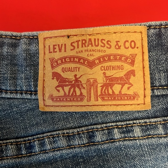 LEVIS 711 Skinny Short Size 27 - Picture 3 of 5